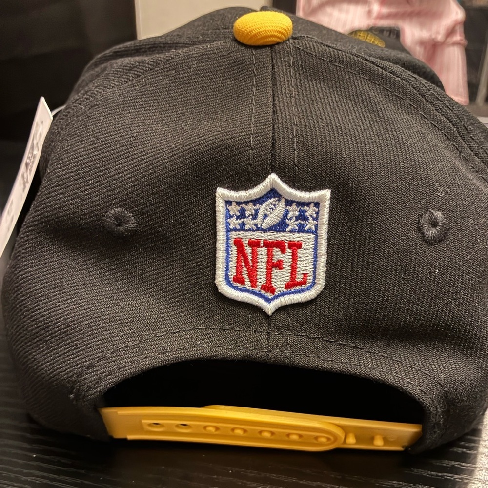 New Era Black and Yellow Steelers Cap - Picture 2 of 4